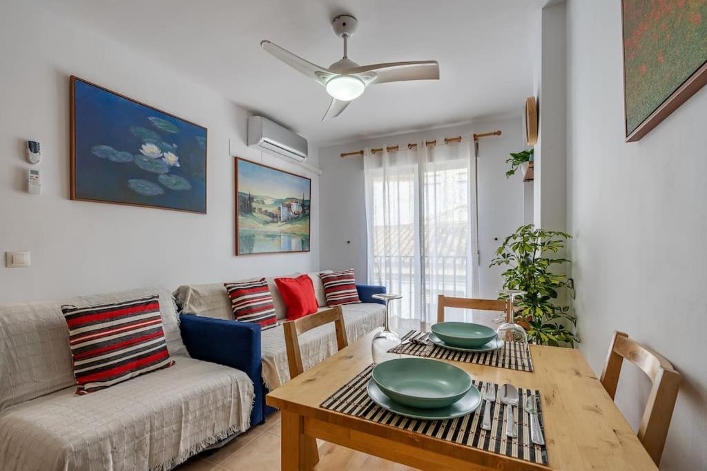 Bonito Apartamento En Monachil Pueblo Eksteriør bilde